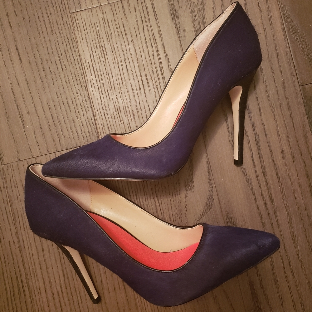 Heels - Picture 3 of 3